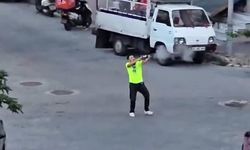 Husumetlilerin oturduğu kıraathaneye pompalı tüfekle ateş açtı: O anlar kamerada