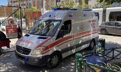 İnşaattan düşen işçi yaralandı