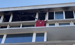 Kadıköy’de apartman dairesi alev alev yandı