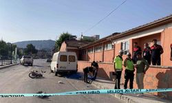Kamyonet motosiklet ile çarpıştı, 2 aylık evli çiftin mutluluğu kazada son buldu