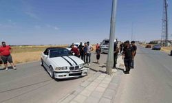 Karaman’da otomobil aydınlatma direğine çarptı: 1 yaralı