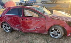 Korkuteli’nde trafik kazası:1 ölü, 1 yaralı