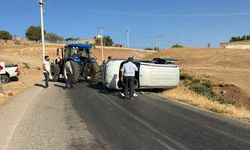 Kurtalan’da hafif ticari araç devrildi