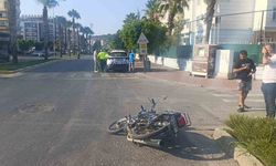 Manavgat’ta otomobil ile motosiklet çarpıştı: 1 yaralı