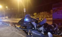 Mardin’de devrilen otomobilin sürücüsü yaralandı