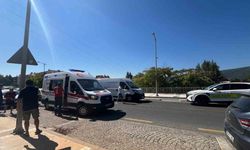 Minibüs yayaya çarptı: 1 yaralı