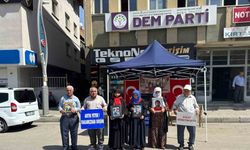 Muşlu ailelerin DEM Parti önündeki eylemi sürüyor
