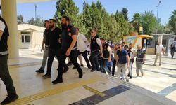 Otele düzenlenen silahlı saldırının şüphelileri adliyede
