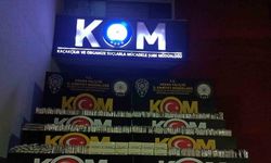 Otobüs zeminine zulalanmış 990 kaçak elektronik sigara ele geçirildi
