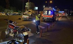 Otomobil motosiklete çarptı: 1 yaralı