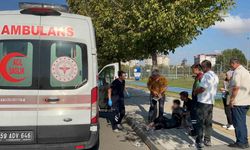 Otomobilin çarptığı elektrikli bisikletli çocuk yaralandı