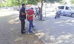 Parkta uyuşturucuyla yakalandı, "Pişmanım" dedi