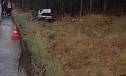 Tır, otomobili 30 metre sürükledi: Şans eseri yaralanan olmadı