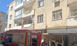 Turgutlu’da çıkan yangında 2 muhabbet kuşu telef oldu
