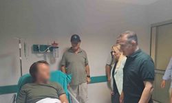 Vali Akbıyık yaralı pilotu ziyaret etti