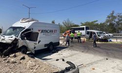 Yol çalışması nedeniyle tek şeride düşen yolda feci kaza:1 ölü 6 yaralı