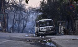 Çanakkale Güzelyalı'da yangın: Villalar ve otomobiller küle döndü, köyler boşaltıldı