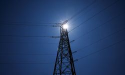 Irak'ın orta ve güney kesimi tamamen elektriksiz kaldı