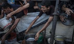 Gazze'deki UNRWA çalışanı: Yardım etmeye çalıştığımız insanlar kadar zor durumdayız