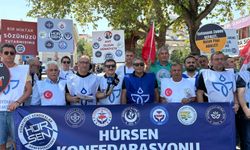 Bursa’da Hürriyetçi Eğitim Sen’den oturma eylemli tepki: Bu teklif emeğe ihanettir
