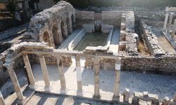 Stratonikeia'nın Roma hamamında 1900 yıl sonra su aktı