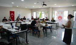 'Aile Akademisi'nin ilk nikahını Başkan Yılmaz kıydı