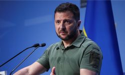Zelenski: Putin’in gerçek niyeti barışa adım atmak değil