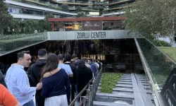 İstanbul'da iPhone 17 için uzun kuyruk oluştu