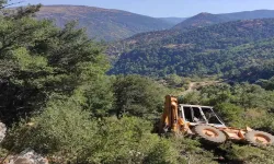 Uçuruma yuvarlanan kepçenin operatörü hayatını kaybetti