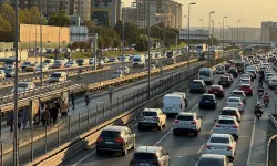 İstanbul'da trafik yoğunluğu yüzde 74'e ulaştı