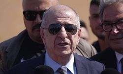 Ümit Özdağ'ın Cumhurbaşkanı'na hakaret davası ertelendi