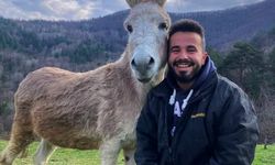 Bu bir ilk: Instagram, eşeğiyle çektiği videolarla tanınan Cihan Çelik'i takip etti