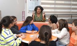 Bu atölyeye katılan çocukların hayal güçleri genişliyor