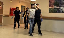 Bursa'da spiralle demir keserken elinden yaralandı