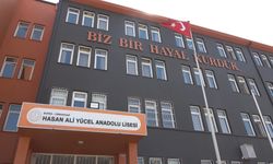 Bursa'da öğrenciler hem çevreyi korudu hem okula enerji kazandırdı