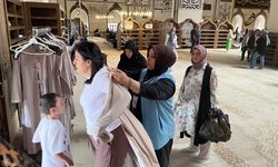 Bursa Ulu Cami'de kılık kıyafet projesi hayata geçti