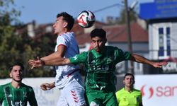 Kafkasspor evinde Yalova FK 77'ye 3-1 mağlup oldu