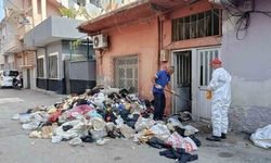 Adana’da çöp evden 2 kamyonet atık çıktı