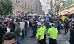 Adana’da dolmuş şoförlerinin eylemi 3 saat sonra bitti: Trafik ulaşıma açıldı