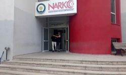 Adana’da torbacı ve kullanıcı 23 hükümlü yakalanıp cezaevine gönderildi