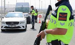 Aksaray trafik jandarması otoyolda denetimde