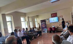 Akyaka’da muhtar ve azalara siber eğitimi
