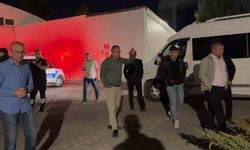 Ambulansı kilometrelerce kovalayıp sıkıştırdılar, başhekimlik bahçesine 1 minibüs adam çağırdılar