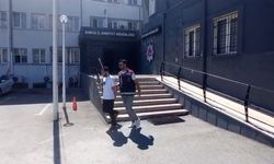 Bursa'da ATM’ye geleni sahte dekontla dolandırdı, polisten kaçamadı