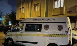 Bahçelievler’de husumetlisinin silahlı saldırısına uğrayan adam yaralandı