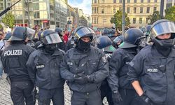 Berlin polisinden Filistin’e destek gösterisine sert müdahale