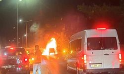 Bodrum’da seyir halindeki cip alev topuna döndü, sürücü son anda kurtuldu