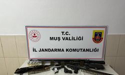 Bulanık’ta çok sayıda silah ve mühimmat ele geçirildi