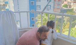 Cizre’de kafası demir korkuluğuna sıkışan çocuğu itfaiye ekipleri kurtardı