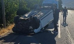 Elazığ’da otomobil takla attı: 3 yaralı